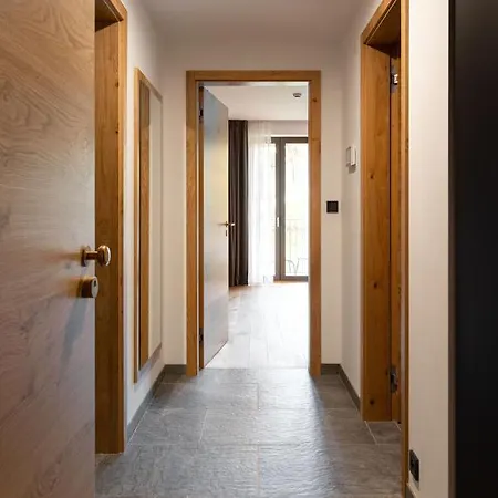 Kralovske Apartmany - Spindleruv Mlyn Exterior photo